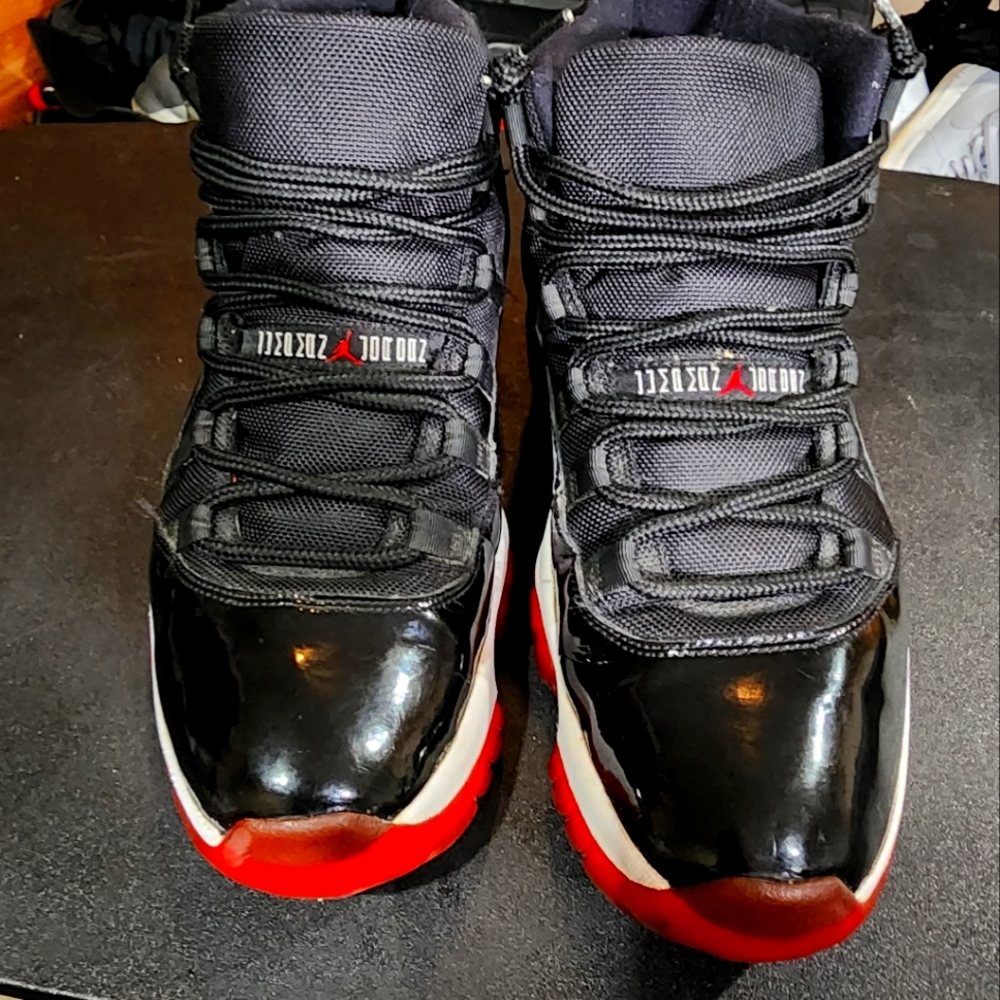 Jordan 11 bred 2012